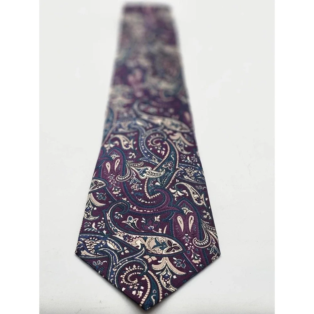 Oscar de la Renta Tie Men's Paisley Imported Silk Couture Collection Made in USA